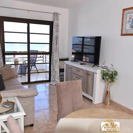 Edith - Complex Tagara, Fully Equipped, Ac And Pool