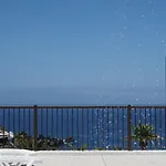 Edith - Complex Tagara, Fully Equipped, Ac And Pool Appartamento